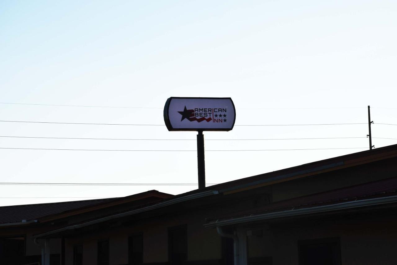 American Best Inn By Oyo I-35 Perry Near Lake Mcmurtry エクステリア 写真